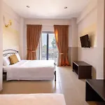 Ξενοδοχείο Buka Sandy 4*