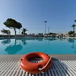 Buka Sandy Ξενοδοχείο Μεσσήνη