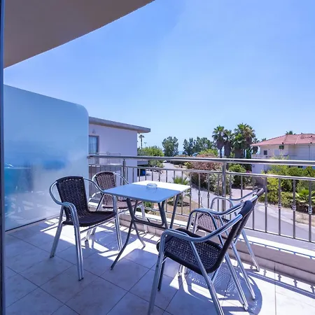 Hotell Gmp Bouka
