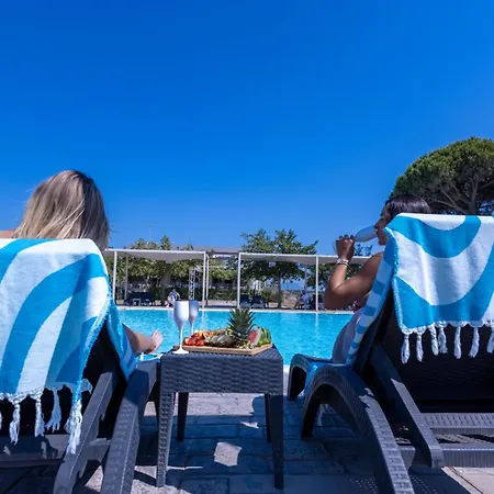 Hotell Gmp Bouka