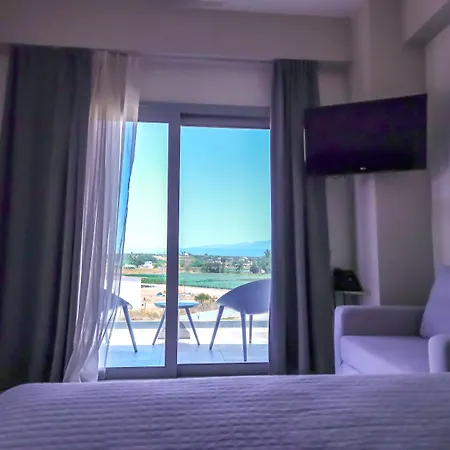 Buka Sandy Hotel 4*