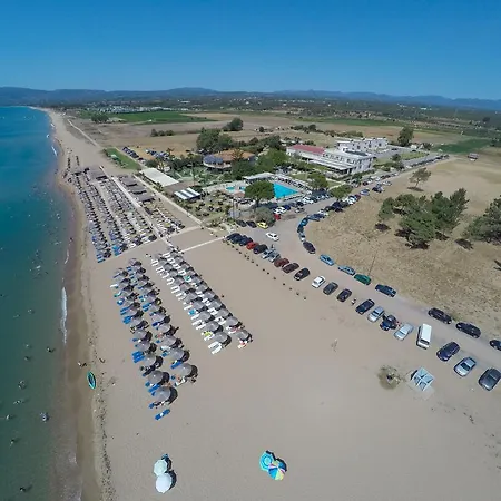 Buka Sandy Отель