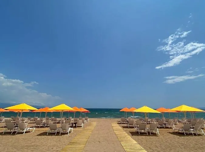 Buka Sandy 4* Messíni