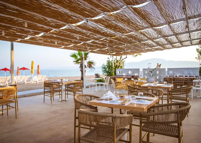 Отель Buka Sandy