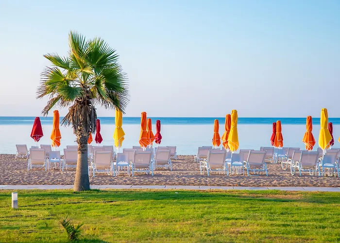 Buka Sandy Мессиния