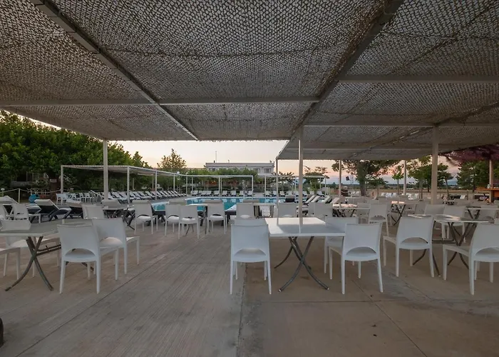 Отель Buka Sandy